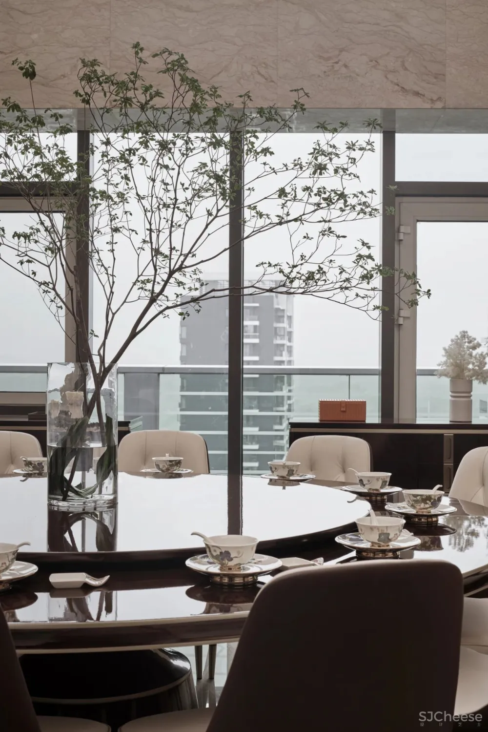 700㎡木质栖所,诠释耐人寻味的港式精致!