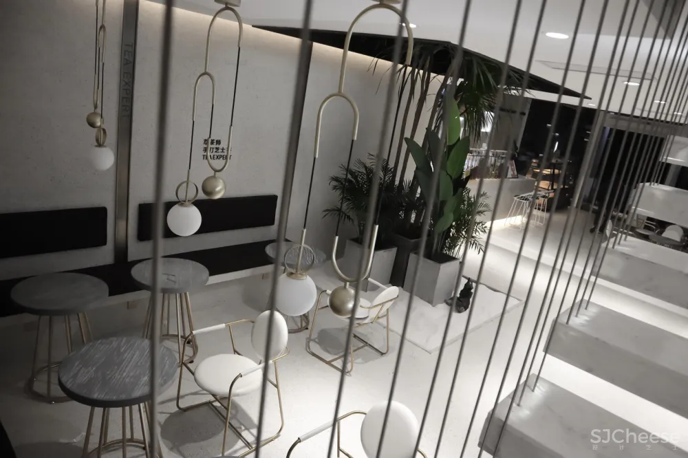 米节设计丨“上宾”——萃茶师来宾市政和路店