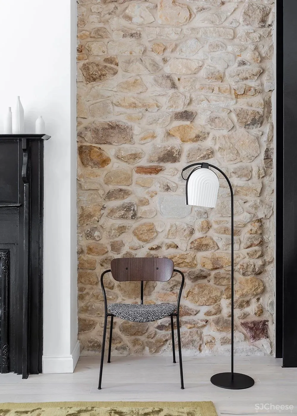 老房改造，一面石头墙美了整个家！