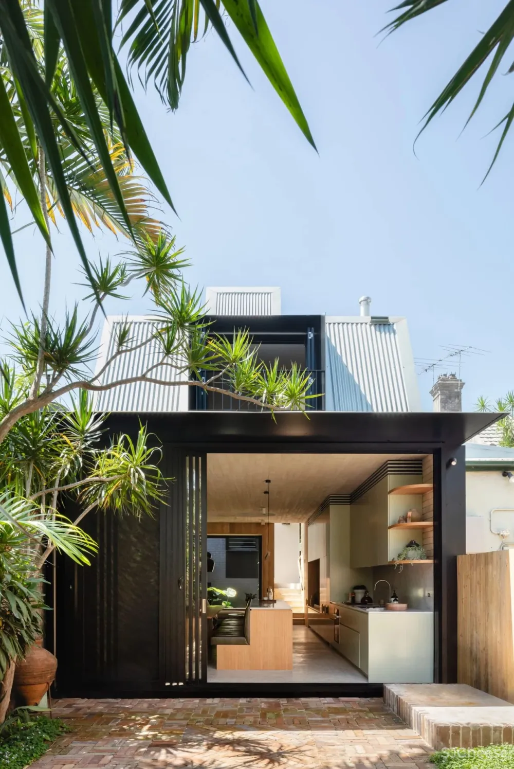 Carter Williamson Architects.