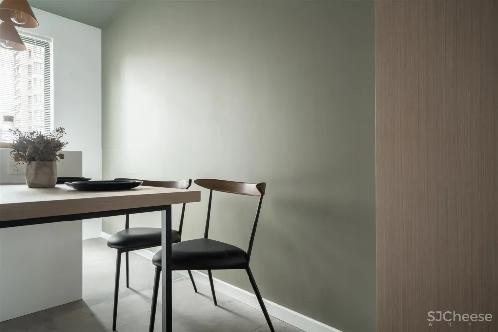 一个人住100㎡,上海小姐姐的“蒙太奇”工业风之家,又酷又暖,住着真爽!