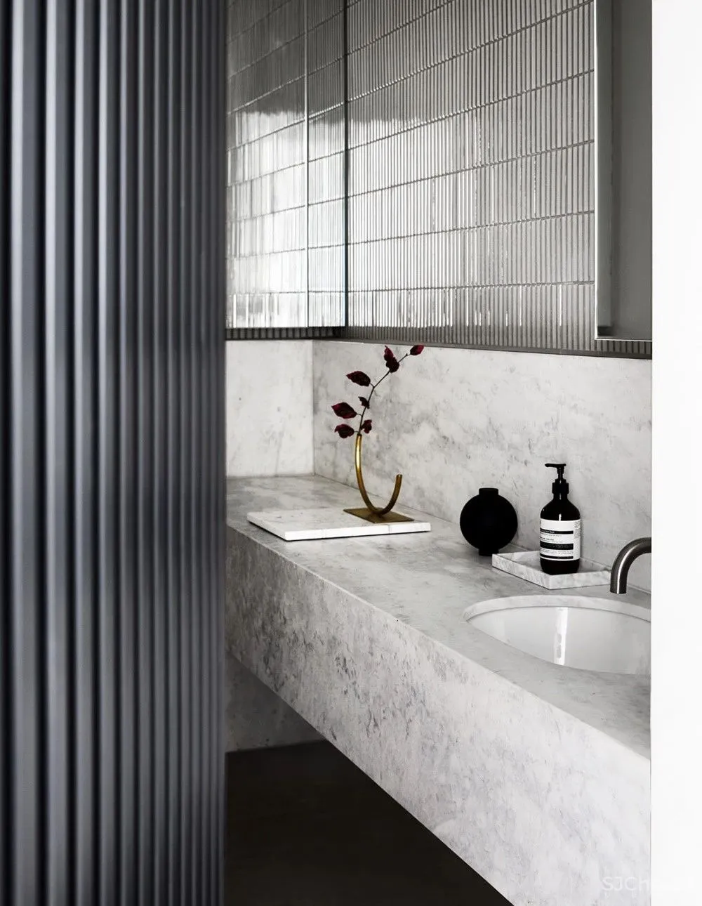 黑与白,温柔与质感的平衡