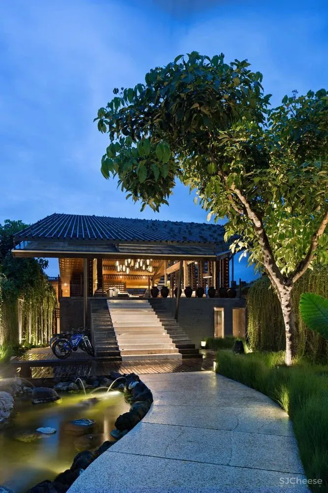 传统材料与现代元素的融合-印尼Santai隐世度假别墅！