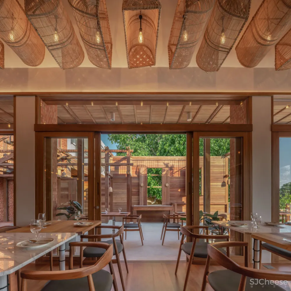 Onion-用红砖在泰国湄南河边营造的2家度假酒店!