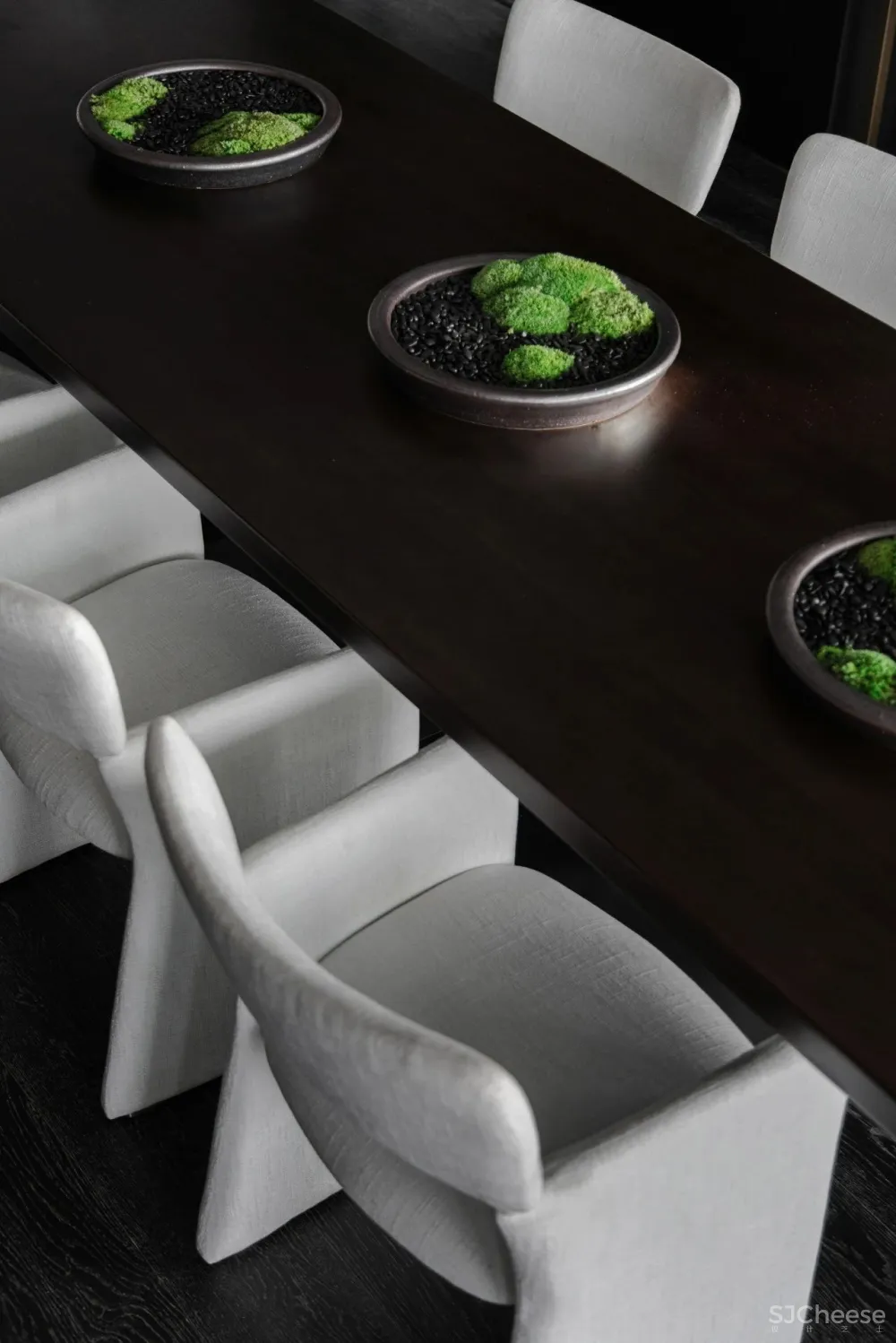 李益中丨超高层城市地标,高端公寓的先锋艺术