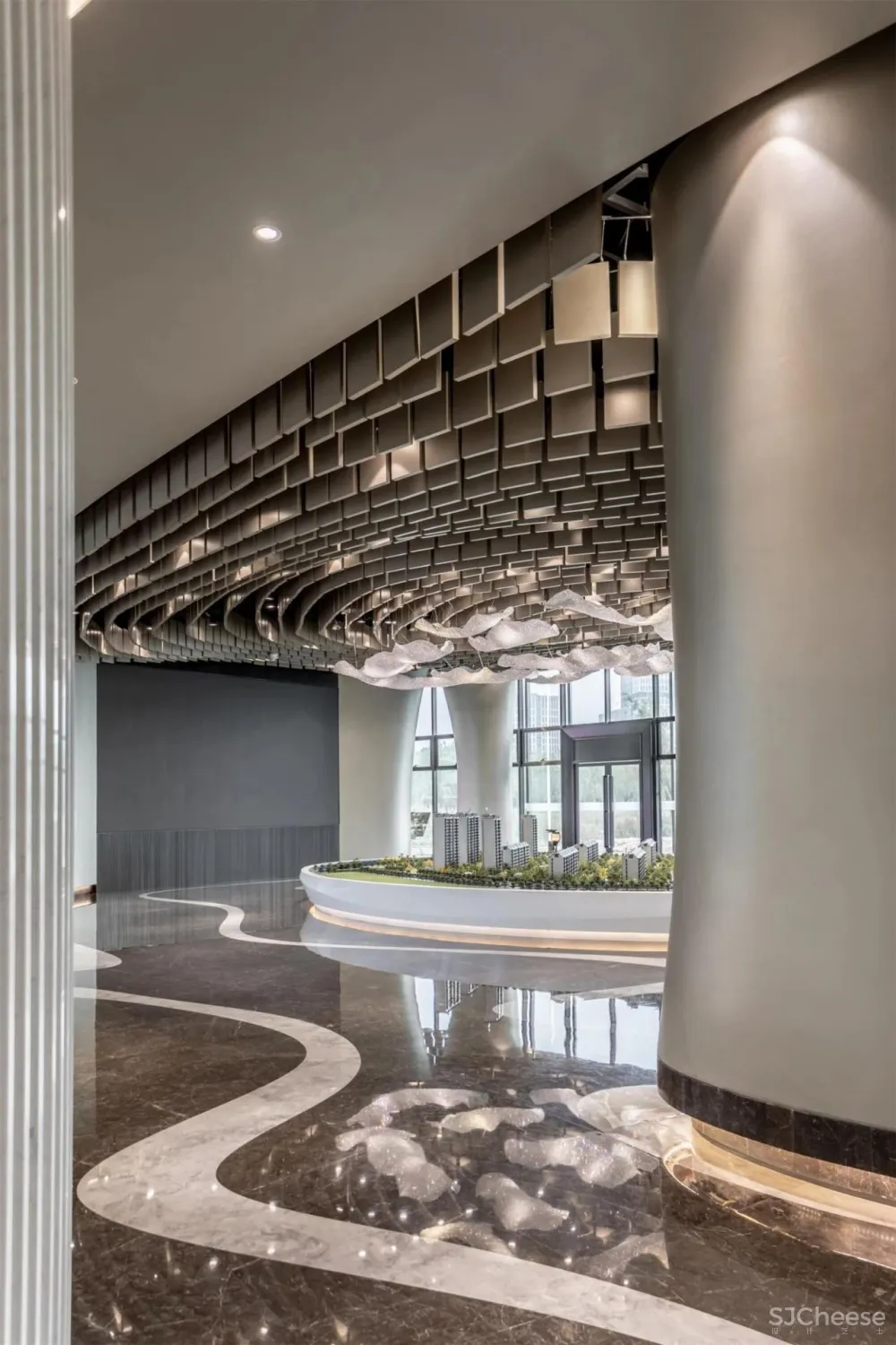 灵动、优雅,解密700㎡至美简奢之境!