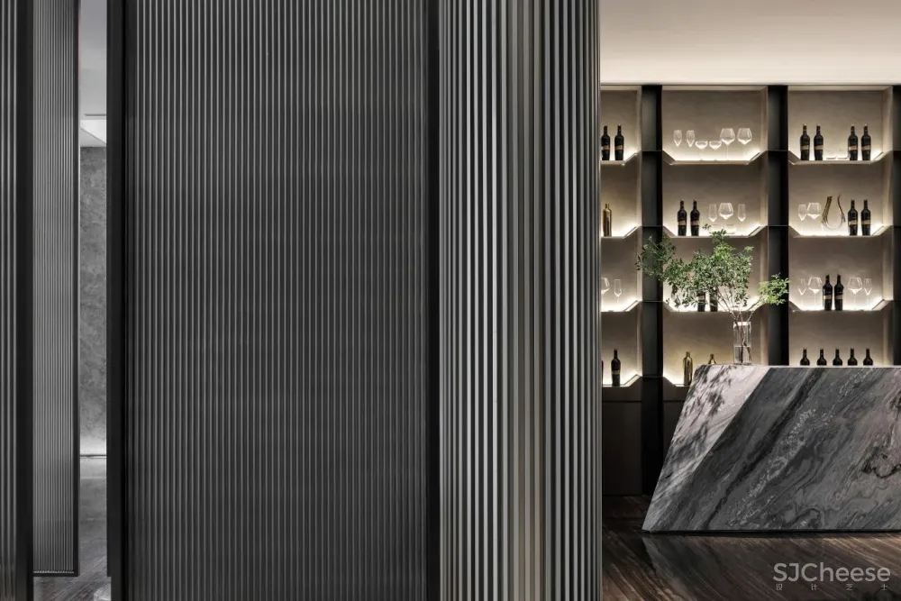 低调、克制,演绎超凡脱俗的高雅格调!