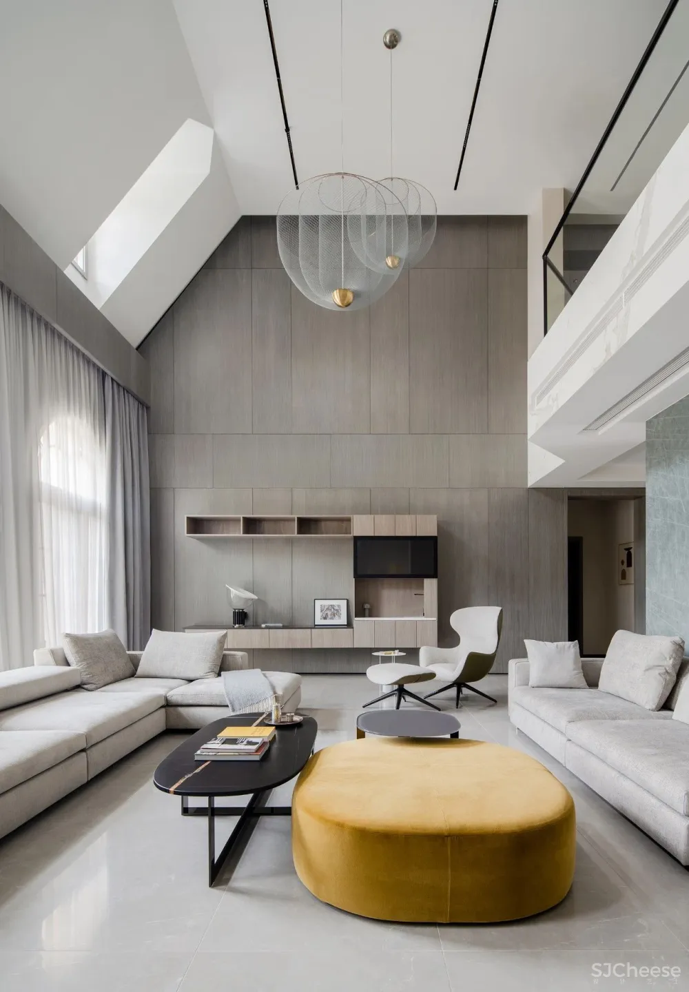 1000㎡克制灰别墅,安静、美好,超治愈 池陈平