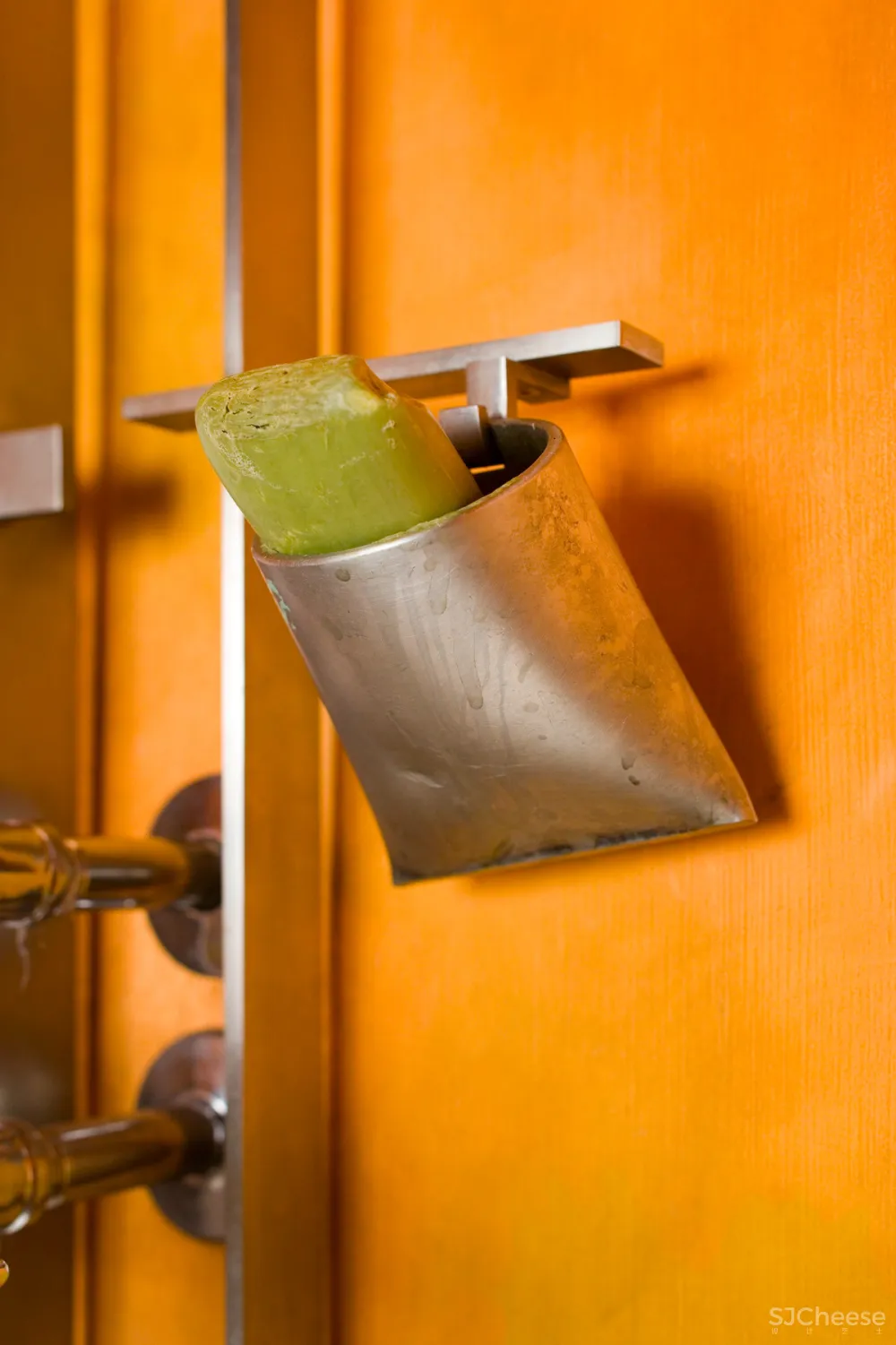 他设计的10栋别墅,每一个都“机关算尽”太酷了!