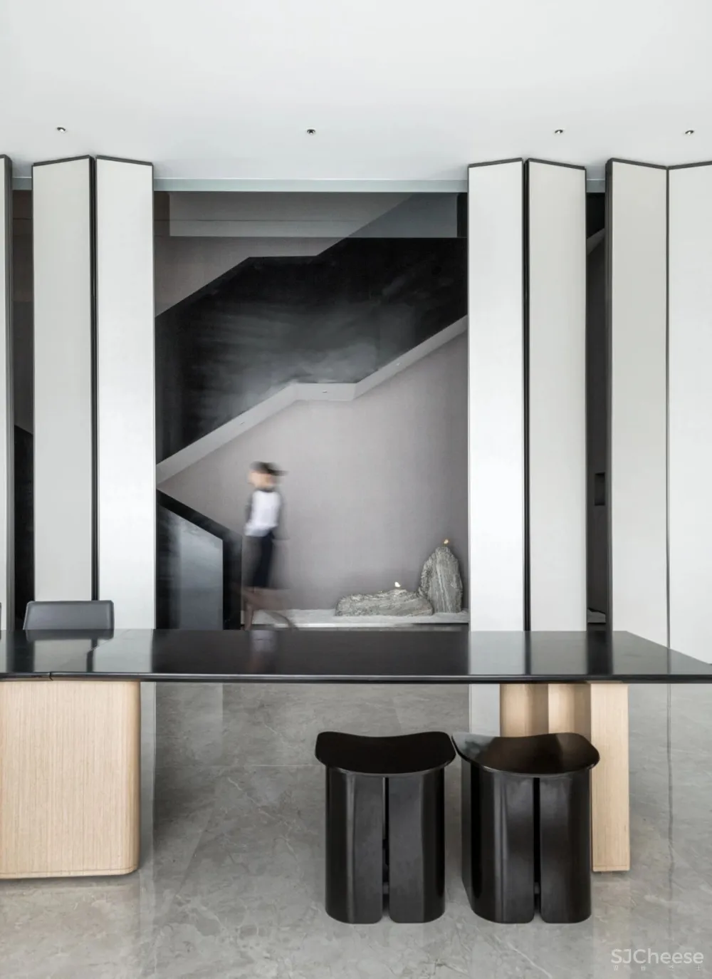 沉稳、大气、雅致,缔造经典至臻美境!