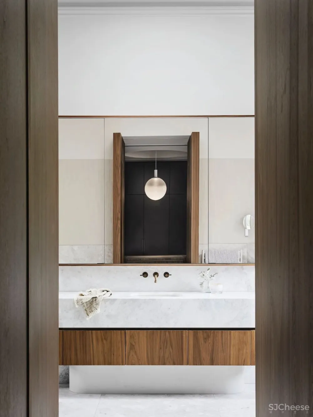 老房改造成现代住宅, 超多复古细节太美了!