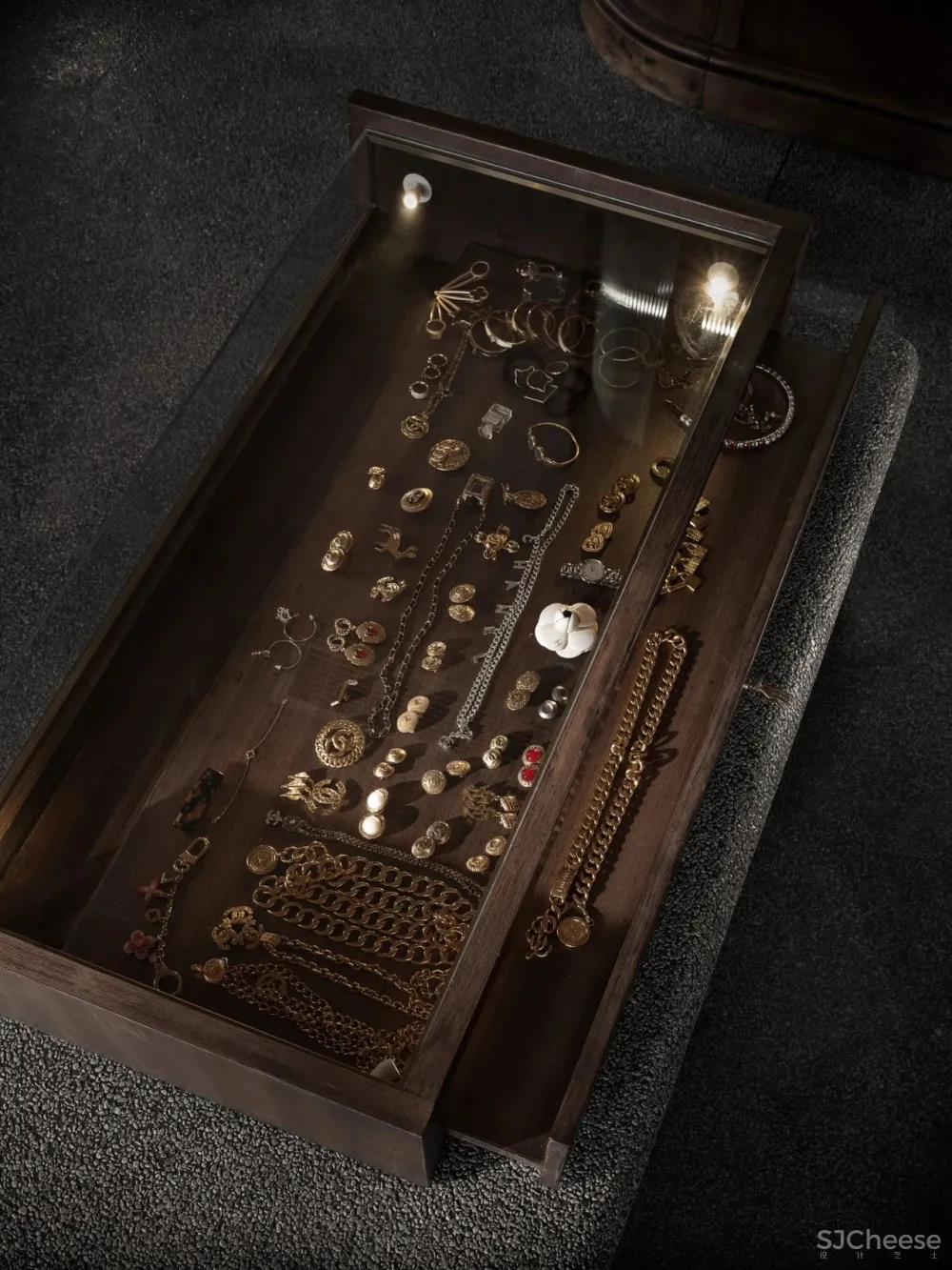 文超:128㎡灰木系空间,这样的复古才够味!