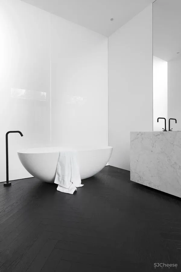 有色彩洁癖的设计师，设计的家居是什么样的？