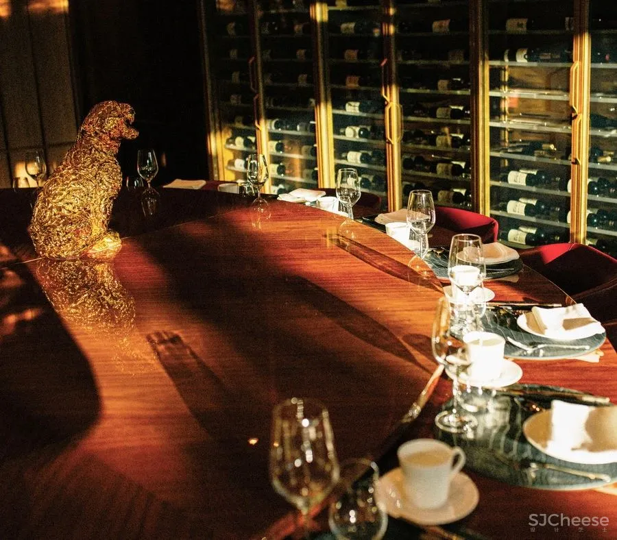 古鲁奇新作 全球首家5D餐厅,全聚德温哥华店