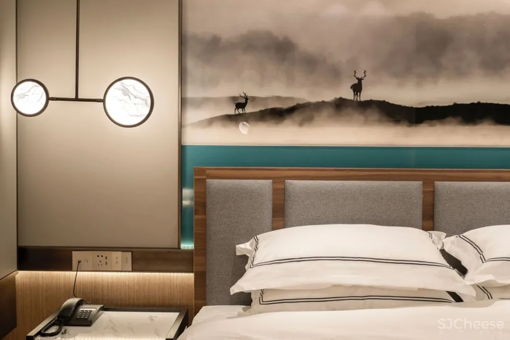 西湖边的“小京都”要藏不住了！与祈愿福地相邻，500天匠心打造千万级美宿，私享禅意清净，夜观原生态萤火虫