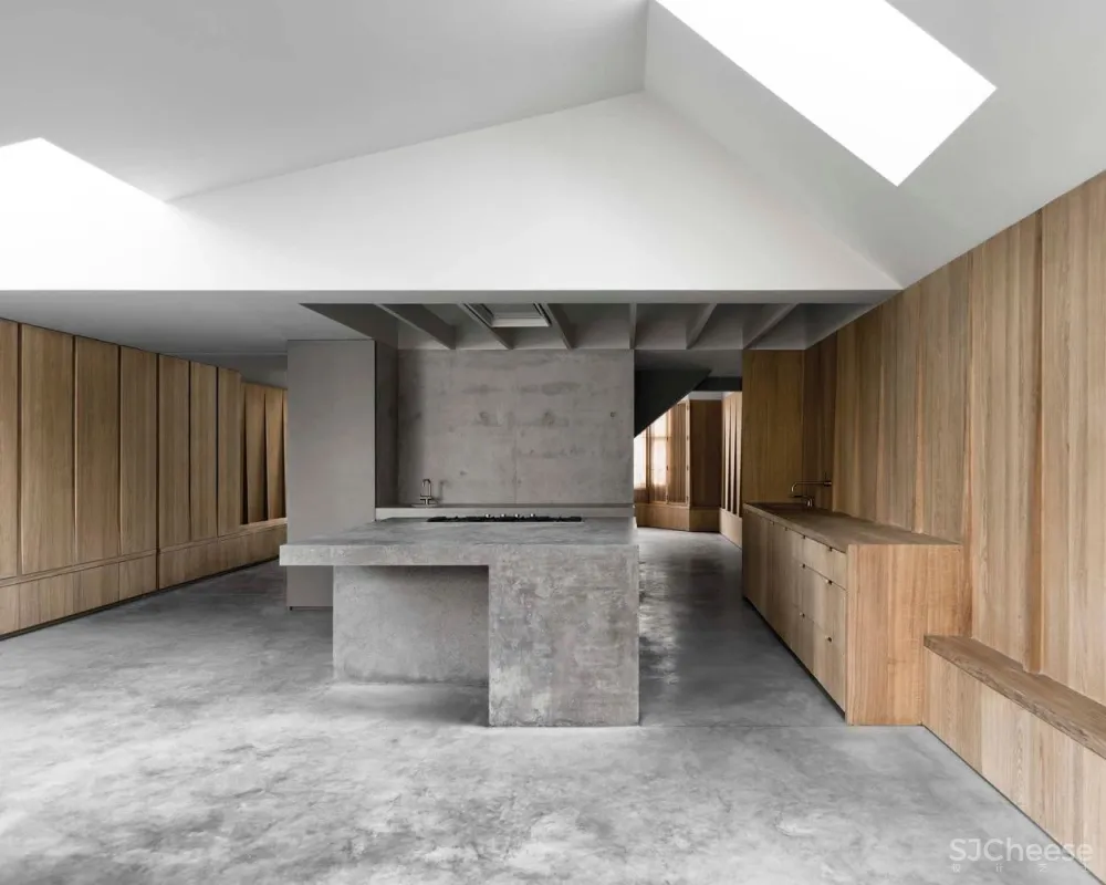 McLaren Excell-极简并不是一味地返璞归真!!