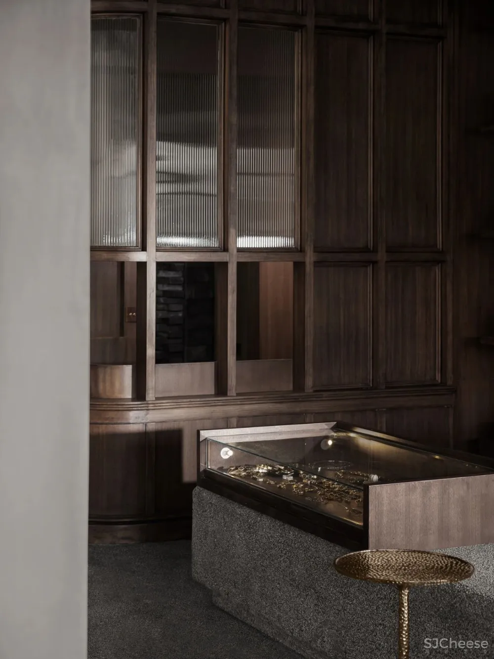 文超:128㎡灰木系空间,这样的复古才够味!