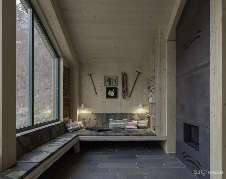 “冰川来客”的福音！五边形倾斜小木屋抵御极端气候，成为徒步旅行者的温暖避风港