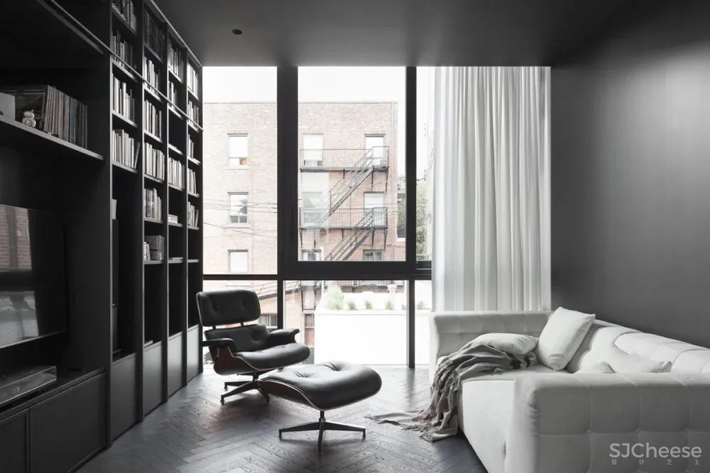 有色彩洁癖的设计师，设计的家居是什么样的？