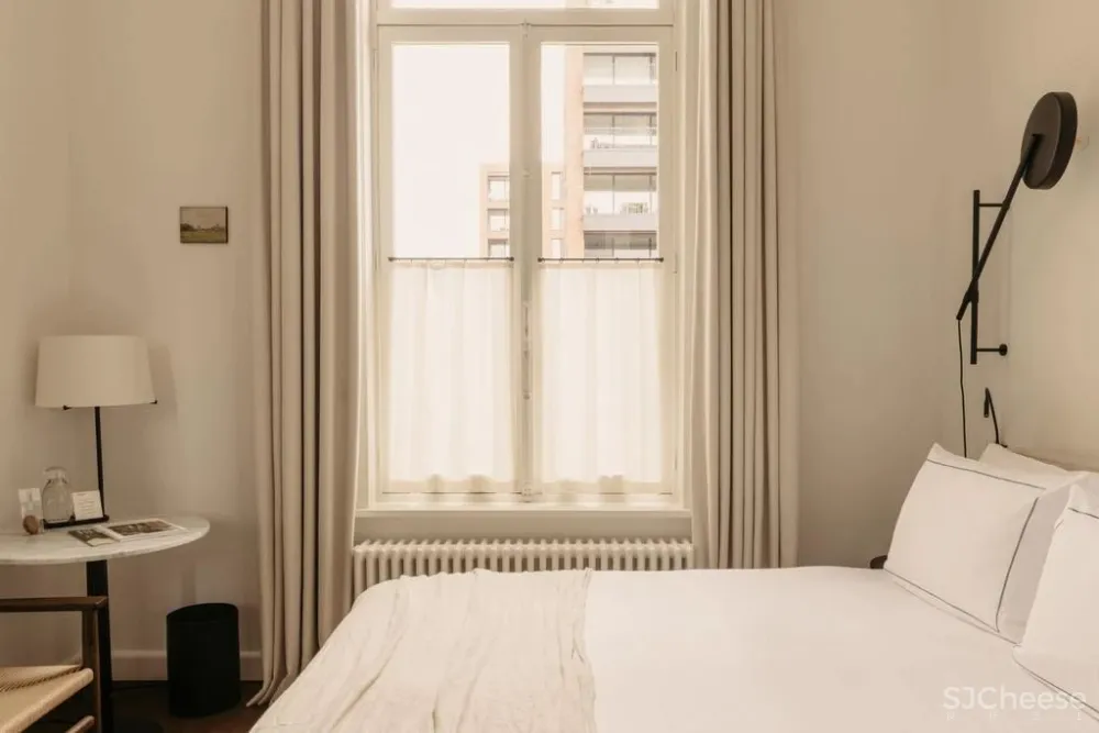 比利时修道院改造的August酒店-古典主义与现代元素的碰撞!