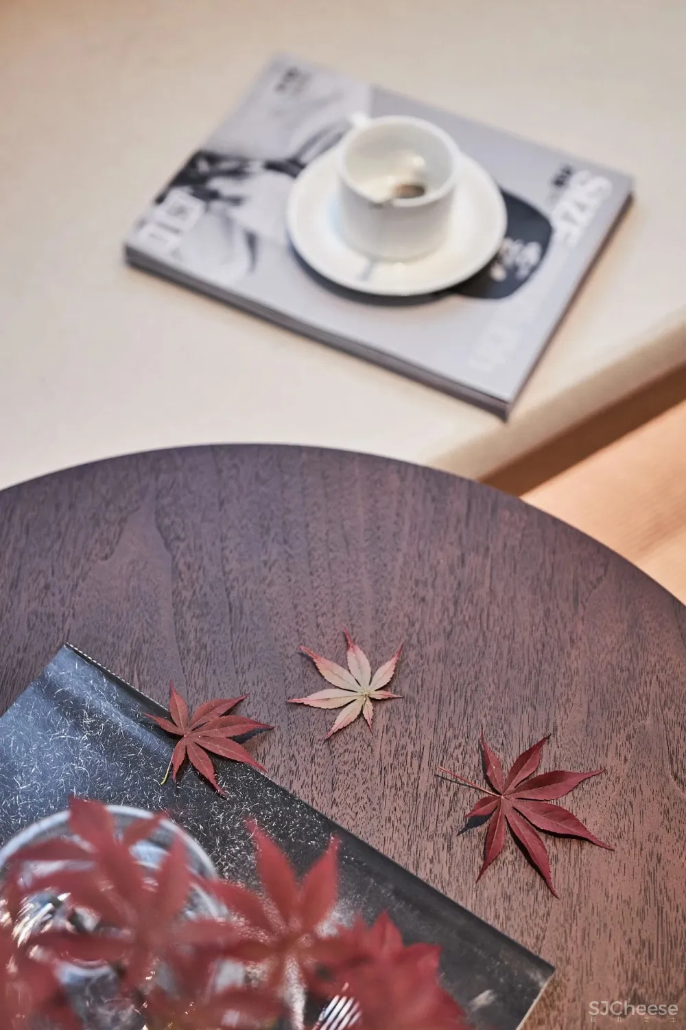 拾一设计:360°环绕式空间,营造简约的未来质感