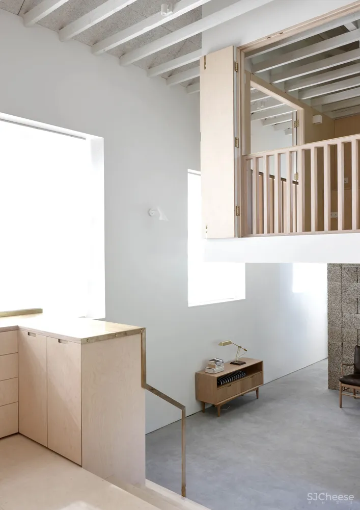 McLaren Excell-极简并不是一味地返璞归真!!