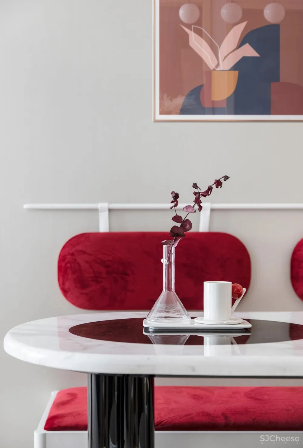 大朴-羽果设计丨现实中的乌托邦,西班牙热情红色的堡垒迷宫