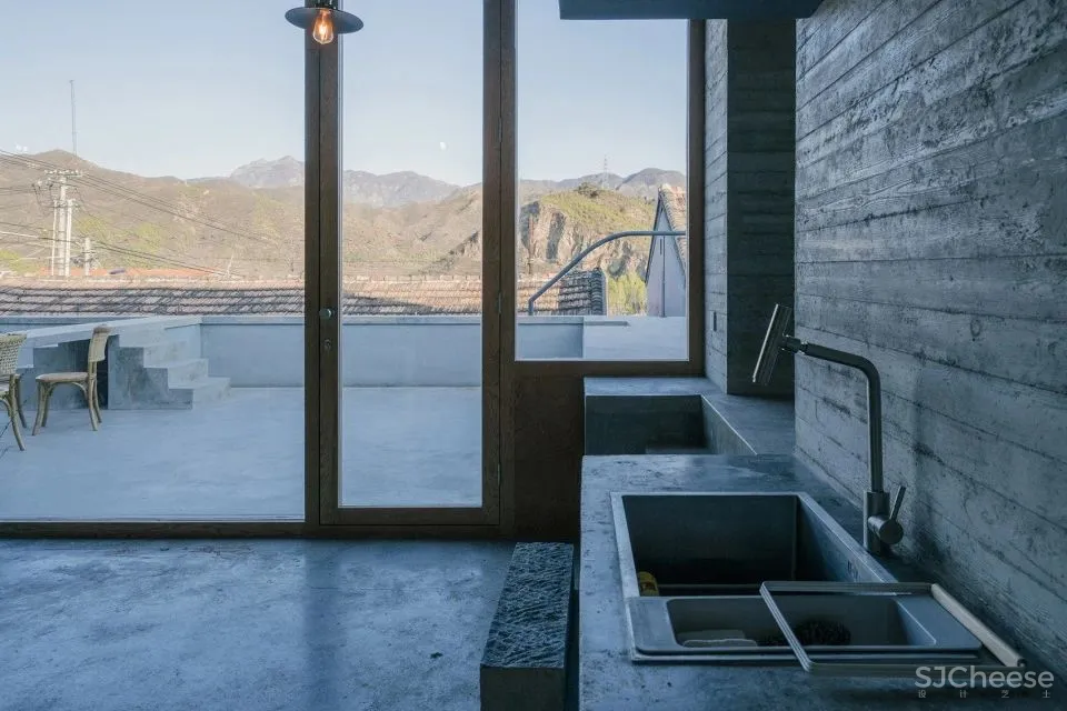 新作 台上之家–大有101,北京 察社办公室