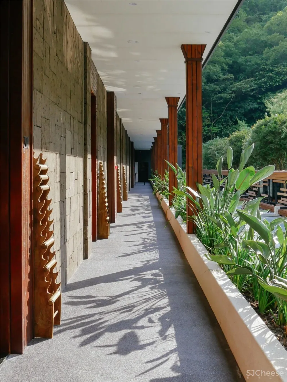 亚洲顶尖酒店 ，大隐山林，野奢成趣