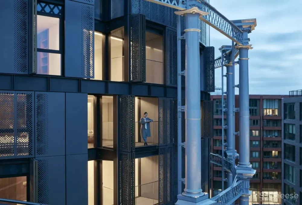 伦敦那个煤气包爆改的公寓,顶层复式样板房公开了,一套卖7000万