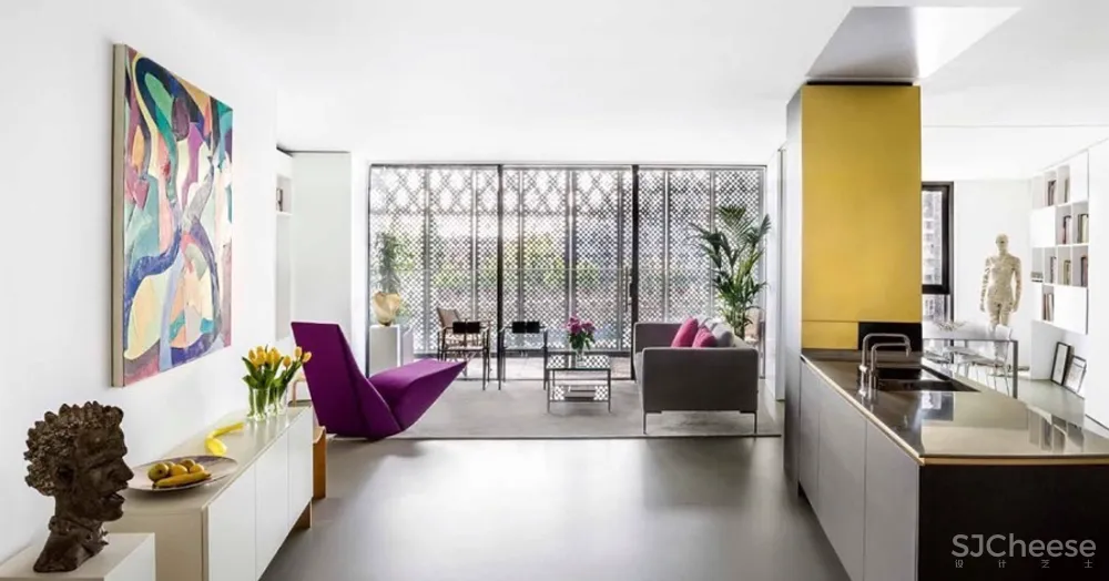 伦敦那个煤气包爆改的公寓,顶层复式样板房公开了,一套卖7000万