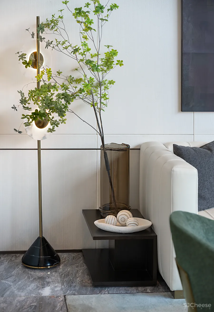 岳蒙:一场穿越故事的讲述!