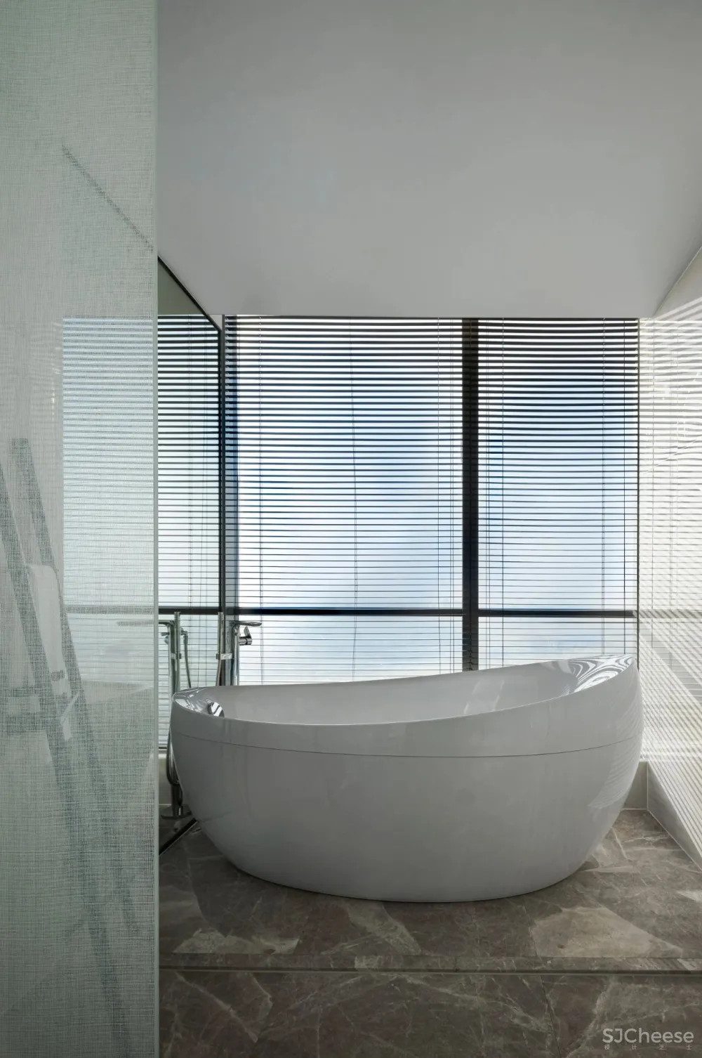 李益中丨超高层城市地标,高端公寓的先锋艺术