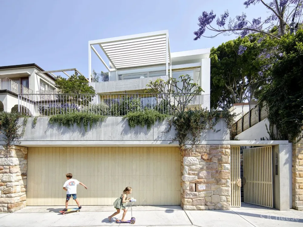 MADELEINE BLANCHFIELD ARCHITECTS