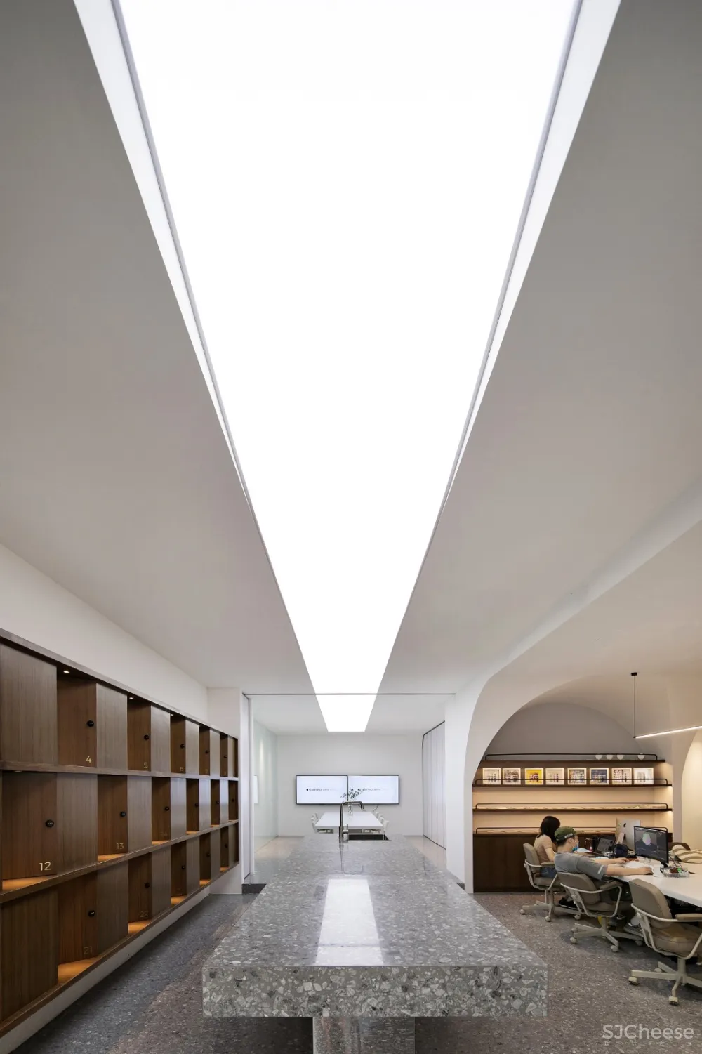 最新 | YELLOW PENCIL TEAM OFFICE,简约风格事务所