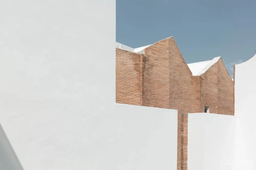 Onion-用红砖在泰国湄南河边营造的2家度假酒店!