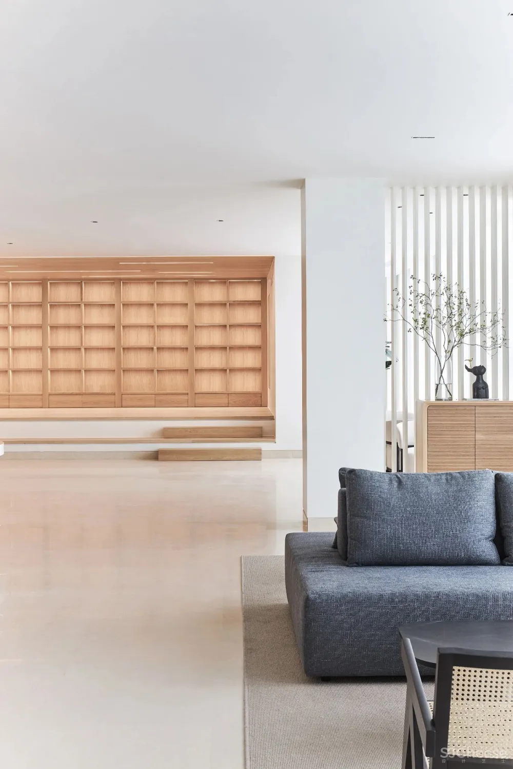 拾一设计:360°环绕式空间,营造简约的未来质感