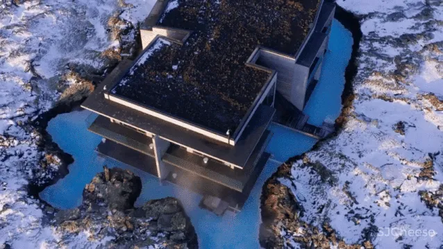 800年火山口的心灵治愈系酒店,全世界都来泡绝美蓝色温泉!