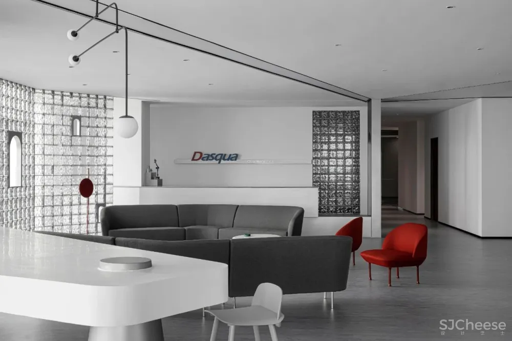 佳作 中英致造 × 意大利DASQUA中国总部办公室:场景的艺术