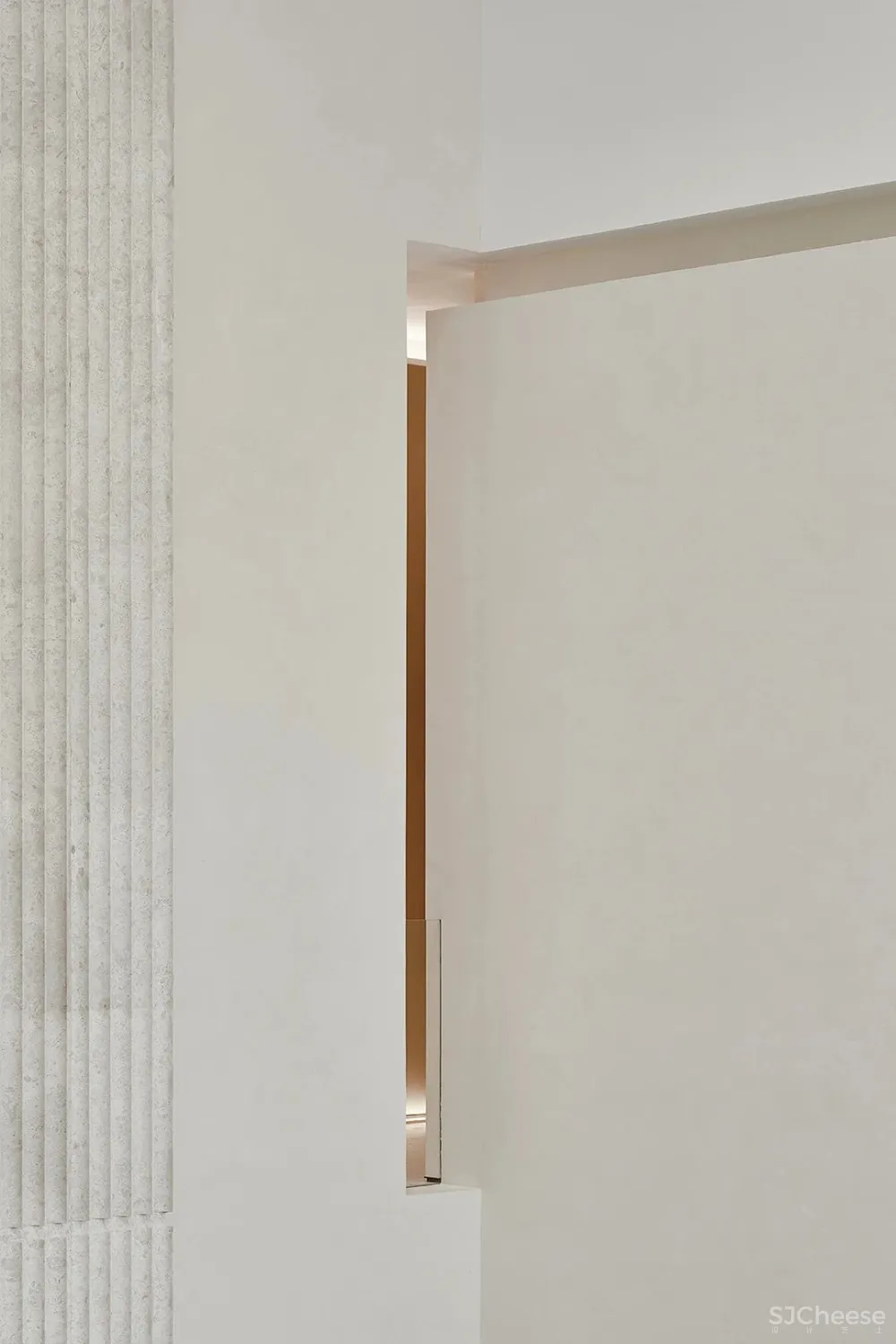 G ART 集艾：反潮流的白，探寻纯粹极简的艺术灵性