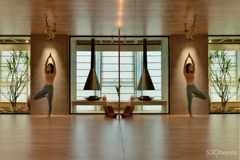 HOOOLD空间设计:愈创木瑜伽 城市边界!