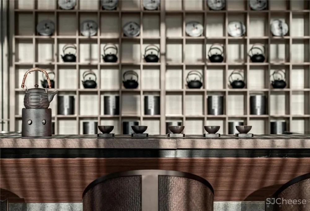 凌子达新作 疏影横斜间,延续空间的静雅