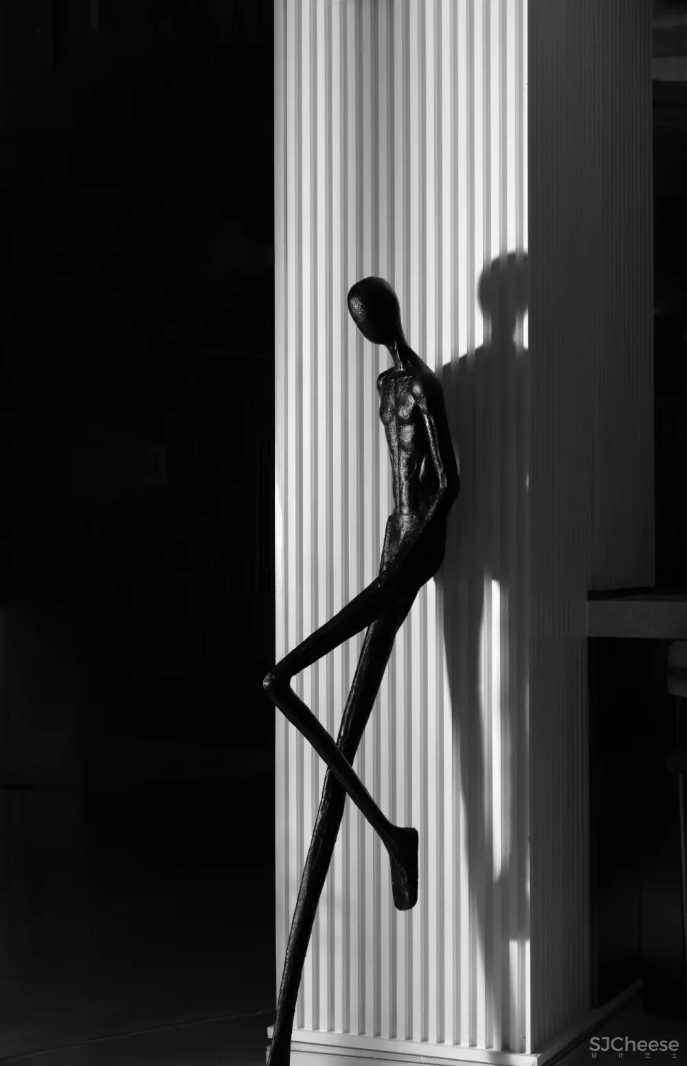 80㎡“鸟巢”概念店,网红门面的极简趣味!