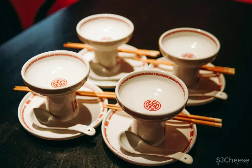 寻味.盐欢 | 新派盐帮菜玩转国潮范儿，把酒“盐”欢！