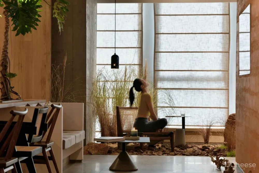 HOOOLD空间设计:愈创木瑜伽 城市边界!