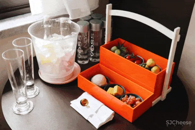 西湖边的“小京都”要藏不住了！与祈愿福地相邻，500天匠心打造千万级美宿，私享禅意清净，夜观原生态萤火虫