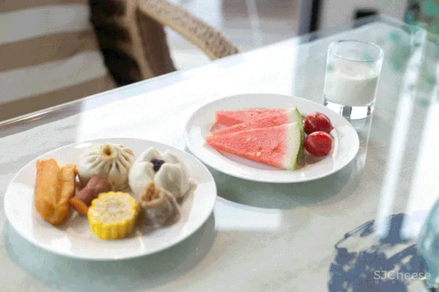 睡loft浴缸房躺看重庆山城一线江景,信步打卡宏村拍汉服写真