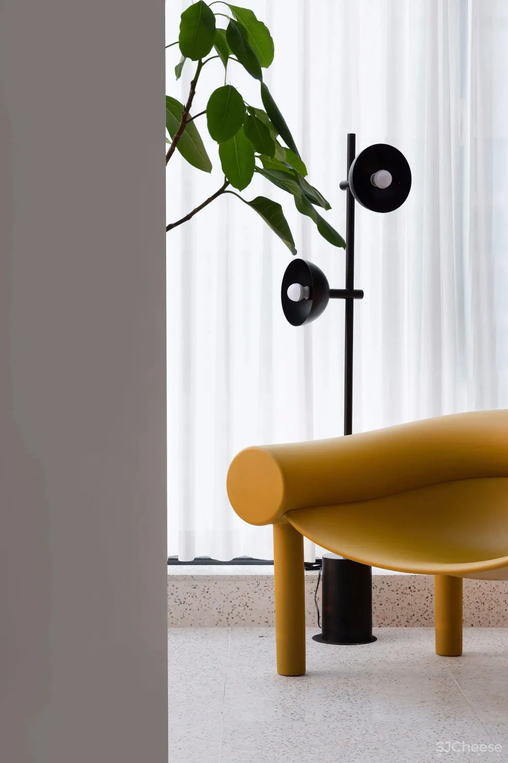 242㎡五室四卫，30种高级撞色，还有悬浮衣帽间 空中花园？！