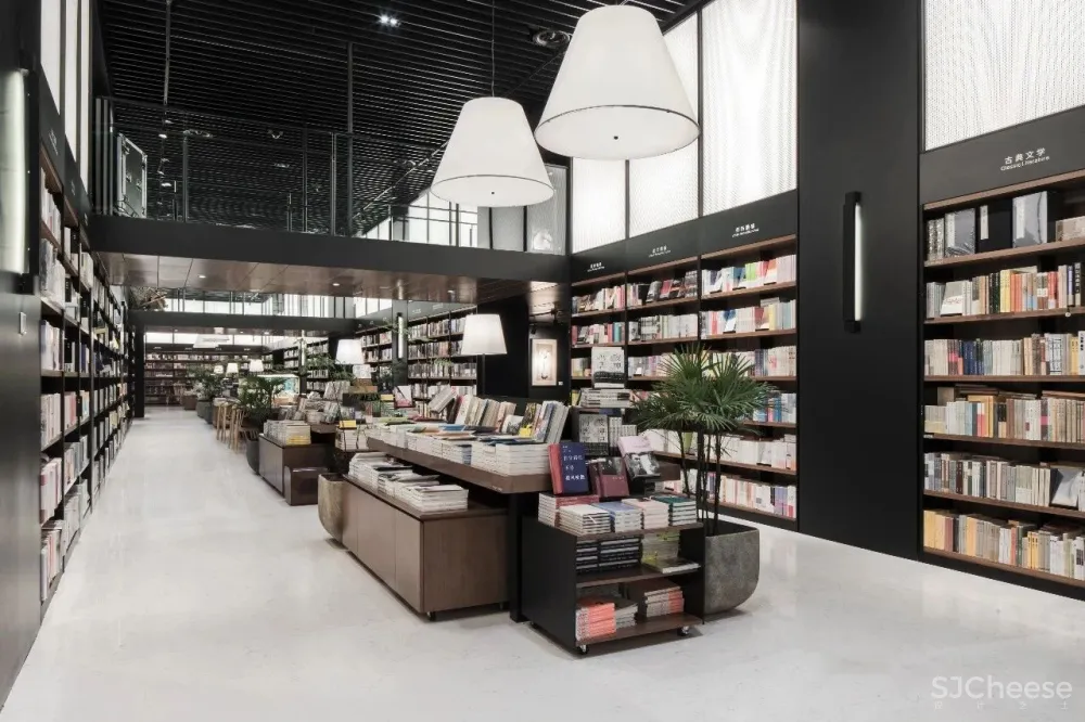 李玮珉新作 成都「九方書店」效果图和实景照片