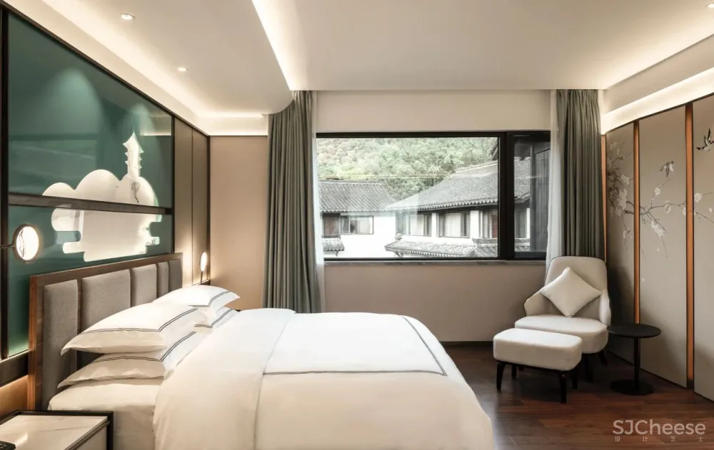 西湖边的“小京都”要藏不住了！与祈愿福地相邻，500天匠心打造千万级美宿，私享禅意清净，夜观原生态萤火虫